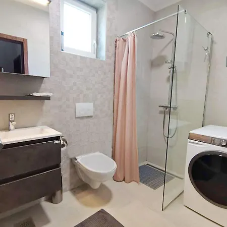 Oliva Strika By Interhome Umag