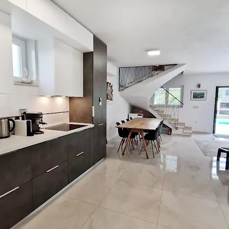 Oliva Strika By Interhome Vakantiehuis